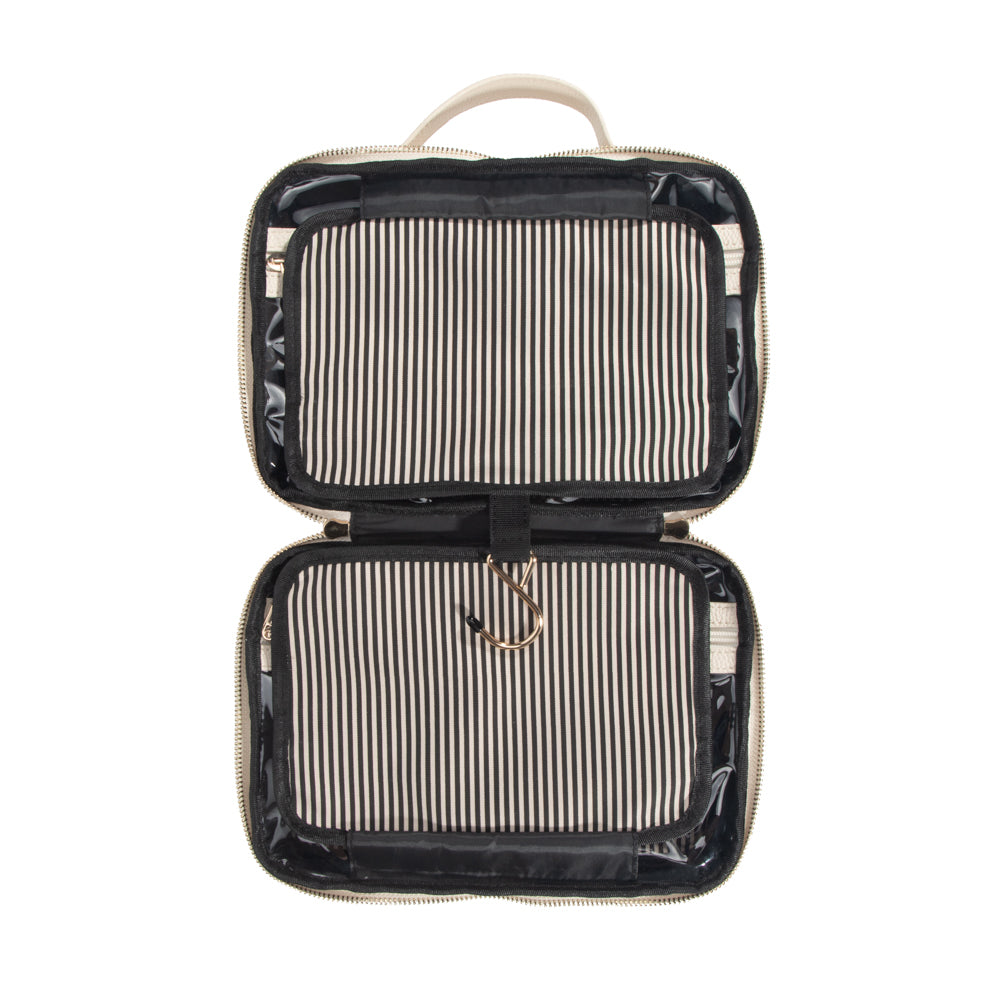 Lucia 4-Fold Hanging Toiletry Bag