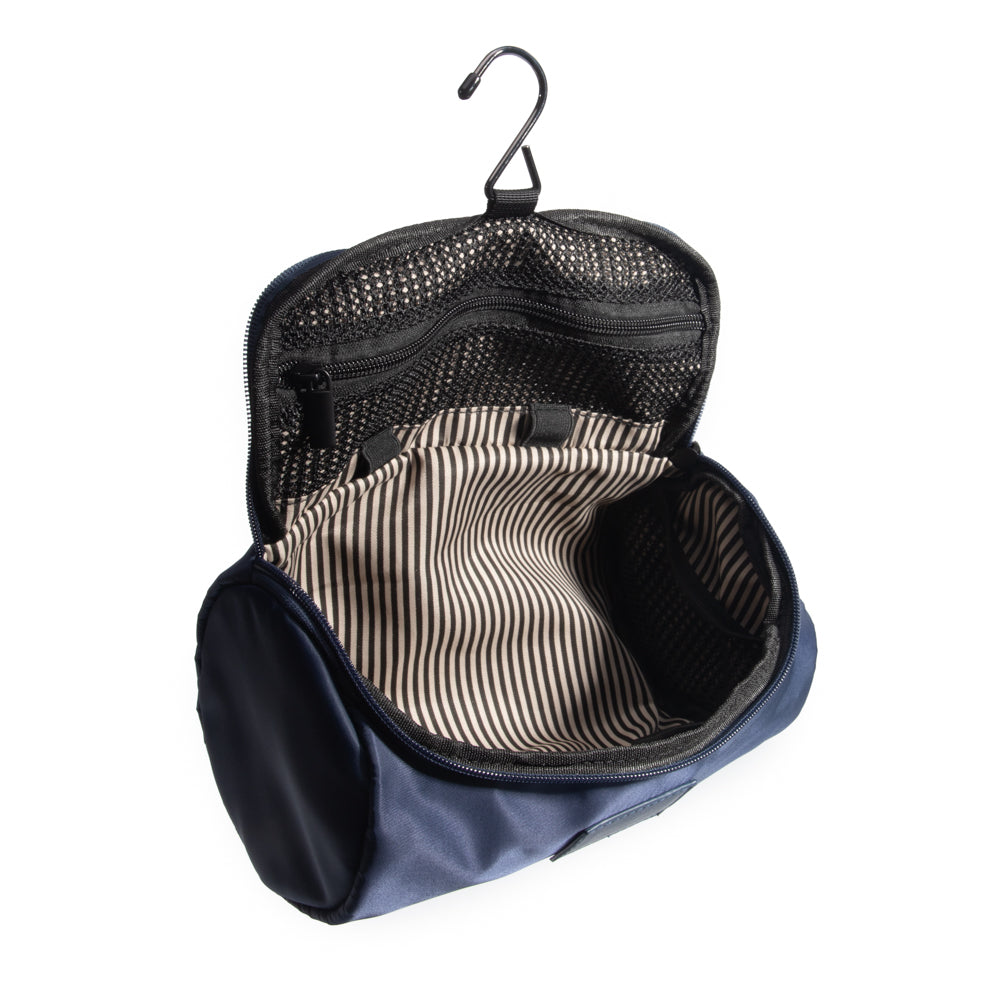 Avery Toiletry Bag