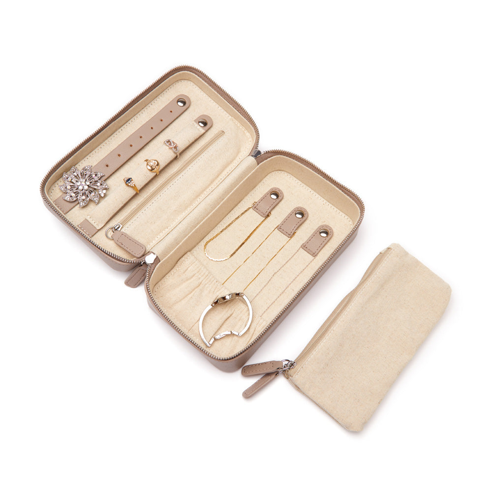 Luna Medium Travel Jewelry Case