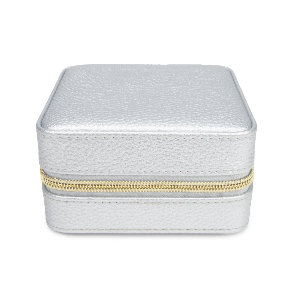 BOUCHERON ポーチとシルバーケースセット Leah Travel Jewelry Case | Brouk & Co. Online Store