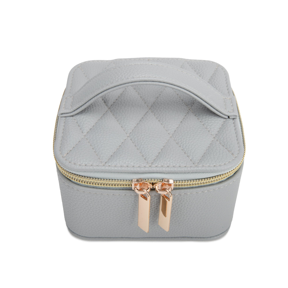 Boucheron シルバー　リングケース　ポーチ Leah Quilted Travel Jewelry Case with Pouch – Brouk & Co
