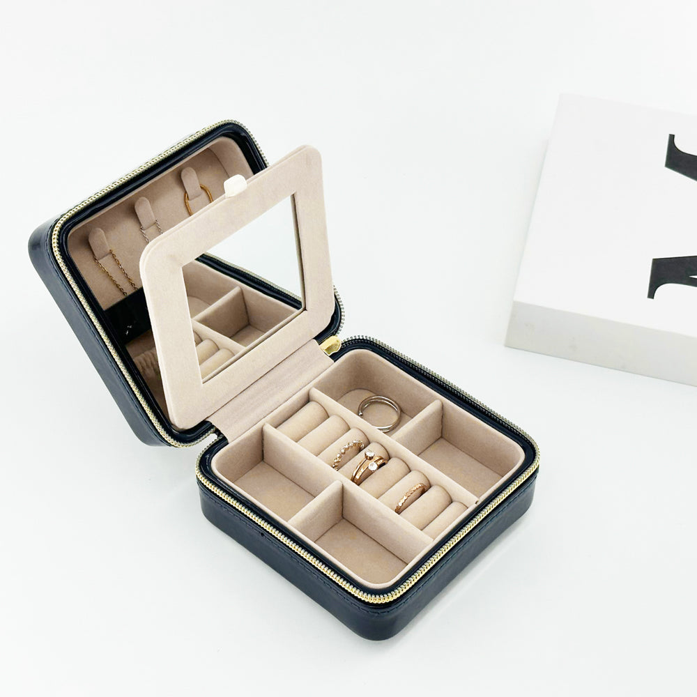 Pearl Travel Jewelry Case